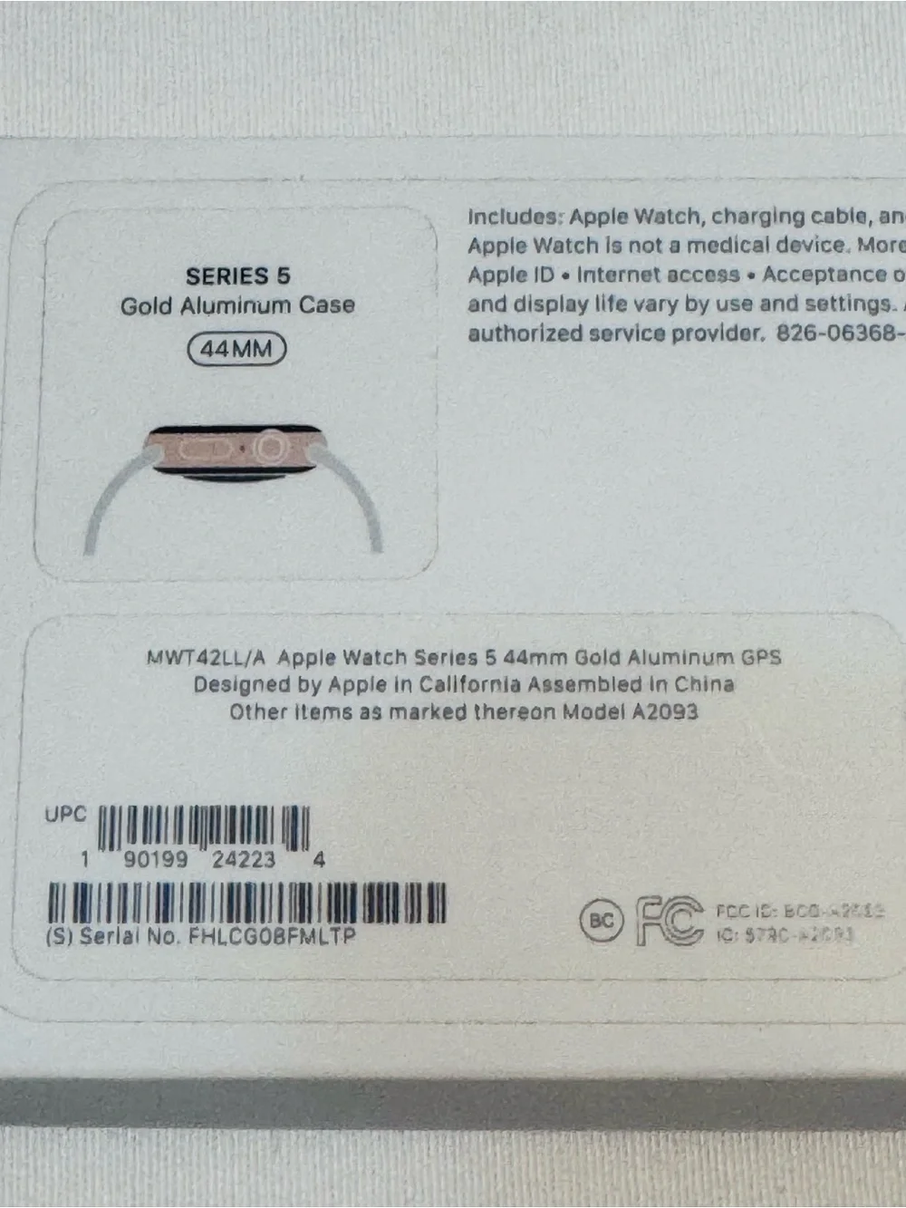 Apple Watch Series 5 Gold Aluminum Case and band (44mm)